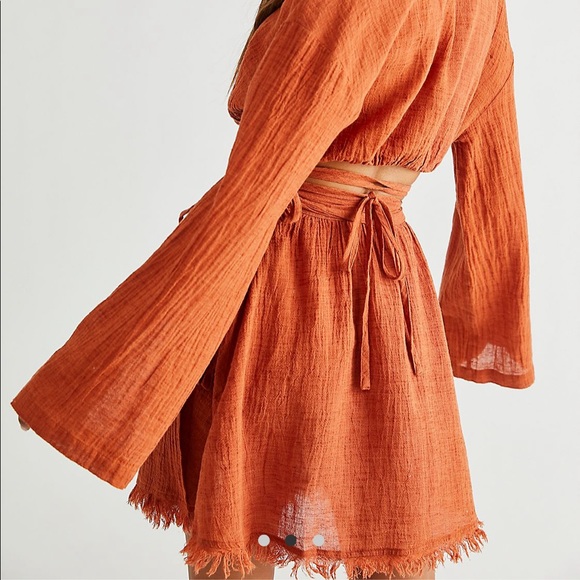 Free People Here She Is Set in Ambered Coral - Picture 2 of 3